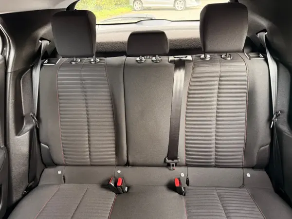 Peugeot 2008 1.2 PureTech Active Pack 22