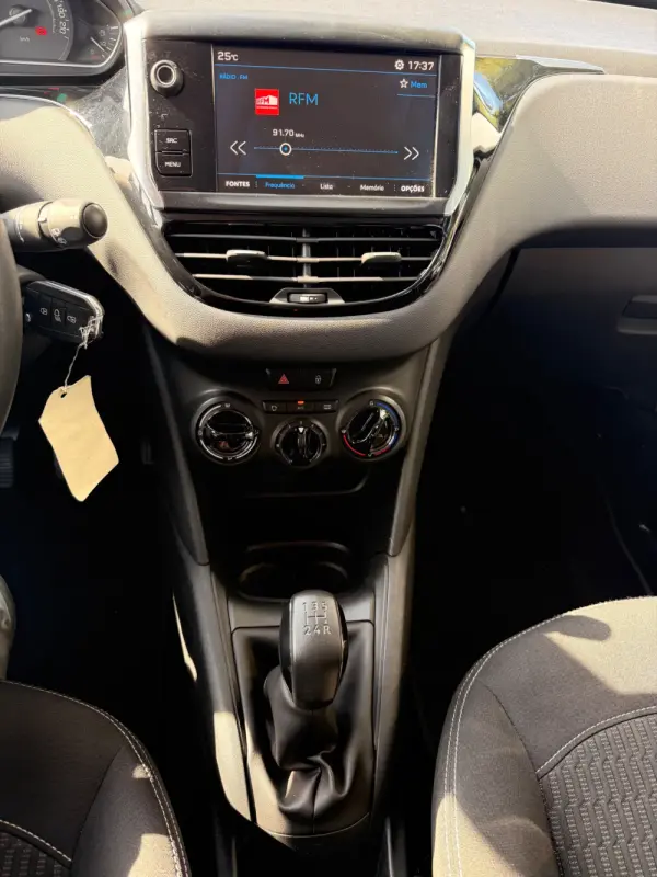 Peugeot 208 1.2 PureTech Access 18