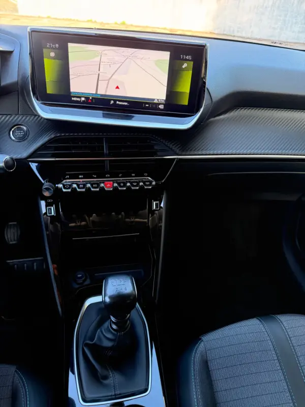 Peugeot 208 1.2 PureTech Allure Pack 19