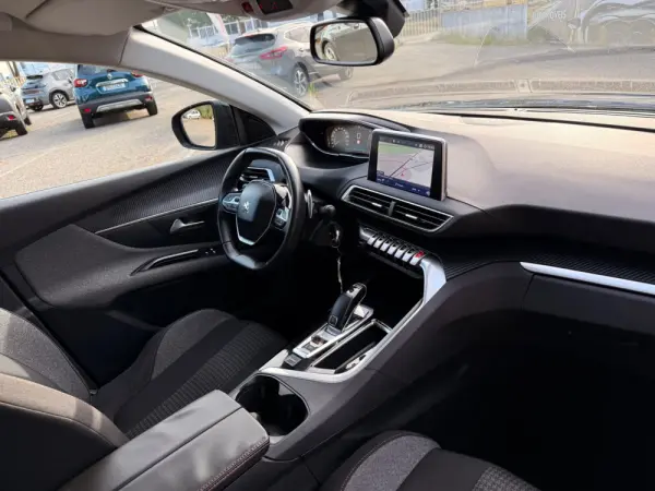 Peugeot 3008 1.6 BlueHDi Allure EAT6 15