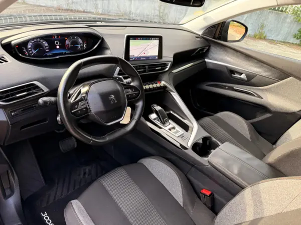 Peugeot 3008 1.6 BlueHDi Allure EAT6 16