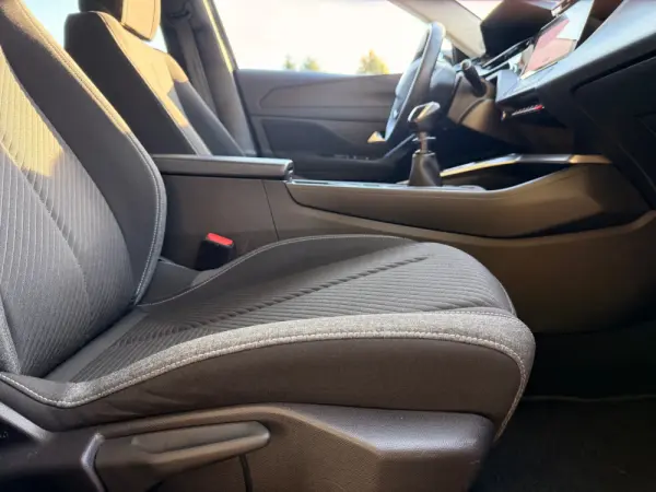 Peugeot 308 SW 1.5 BlueHDi Active Pack 13