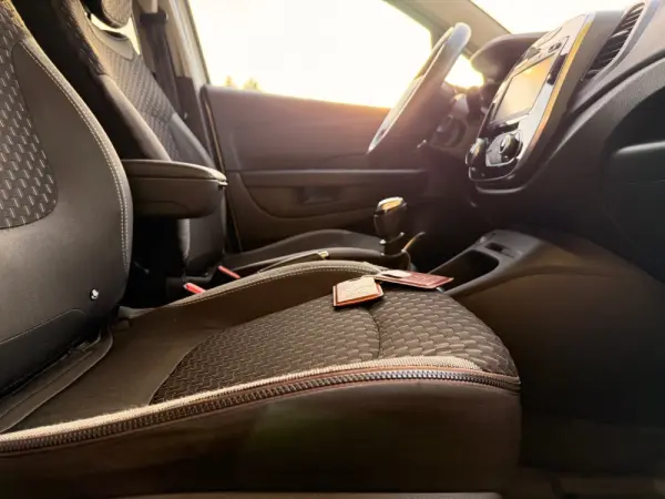 Renault Captur 1.5 dci ELYSEÉ 12