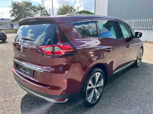 Renault Grand Scénic 1.5 dCi Intens EDC SS 6