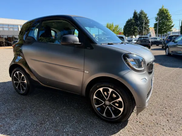 Smart ForTwo Coupé 1.0 T Passion 84 6