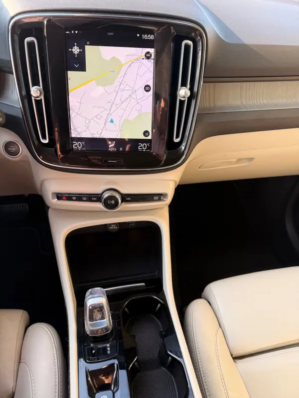 Volvo XC 40 1.5 T5 PHEV Inscription Expression 20