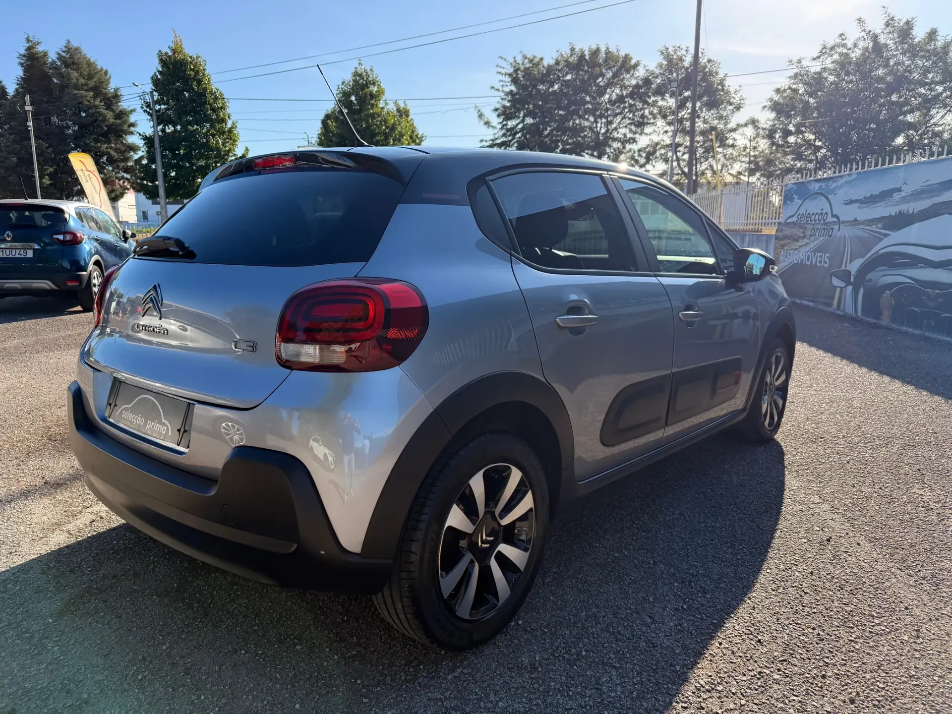 Citroën C3 1.2 PureTech C-Series 4