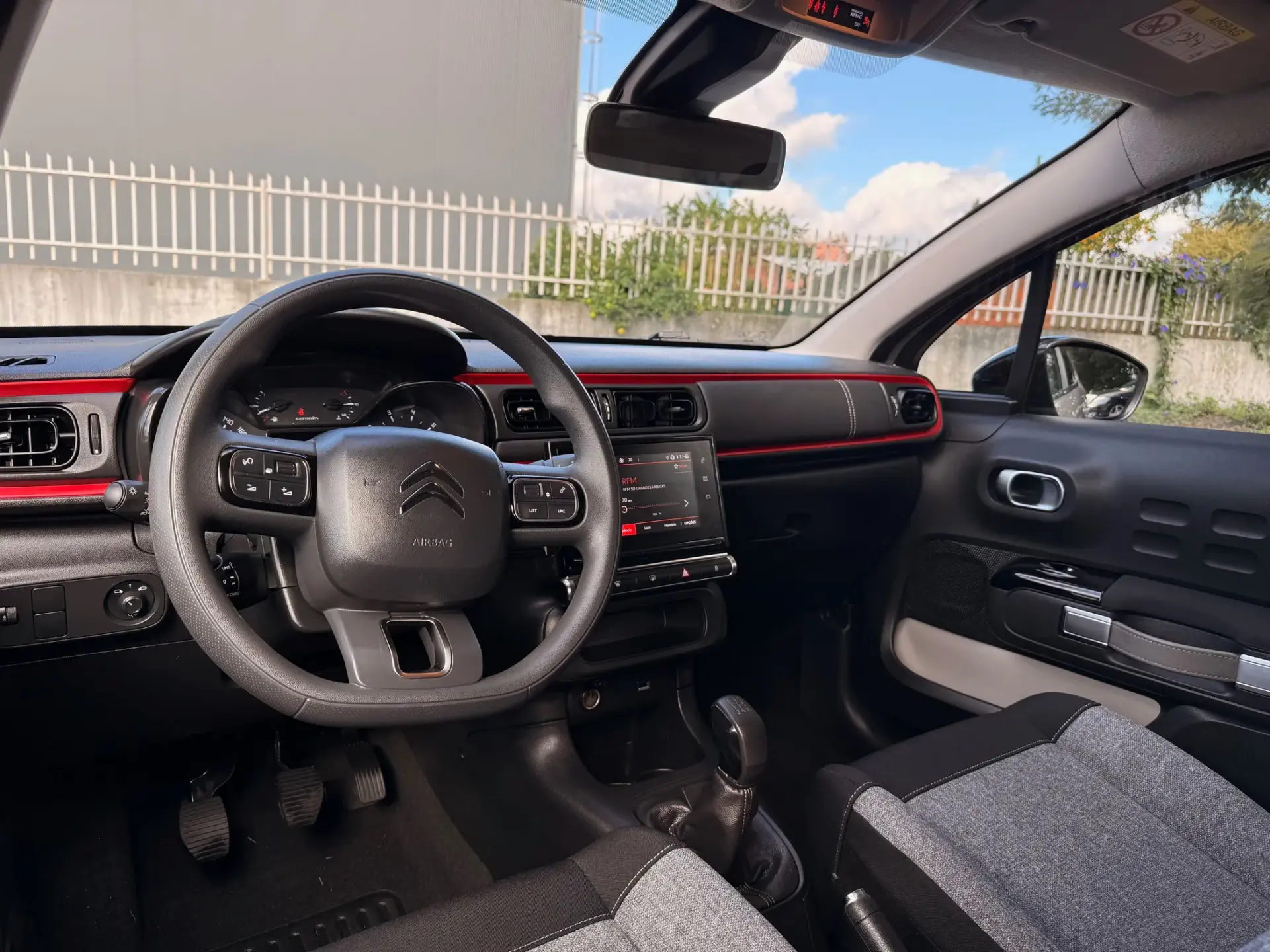 Citroën C3 1.2 PureTech C-Series 18