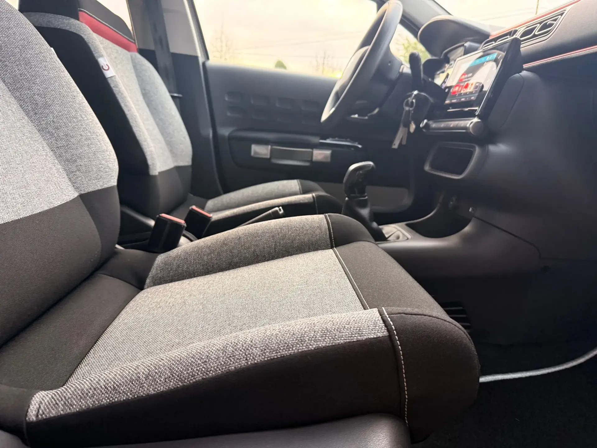 Citroën C3 1.2 PureTech C-Series 13