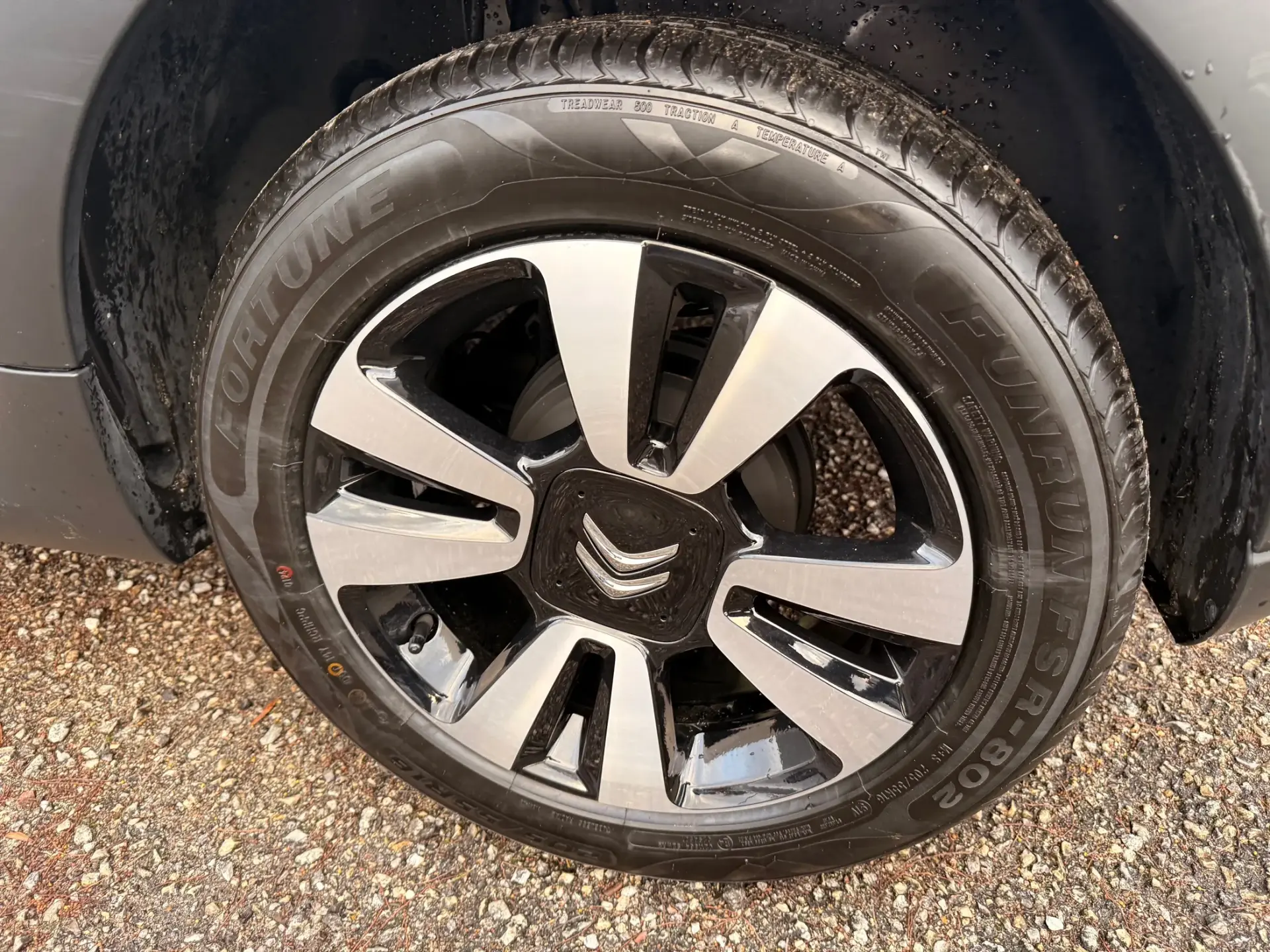 Citroën C3 1.2 PureTech C-Series 28