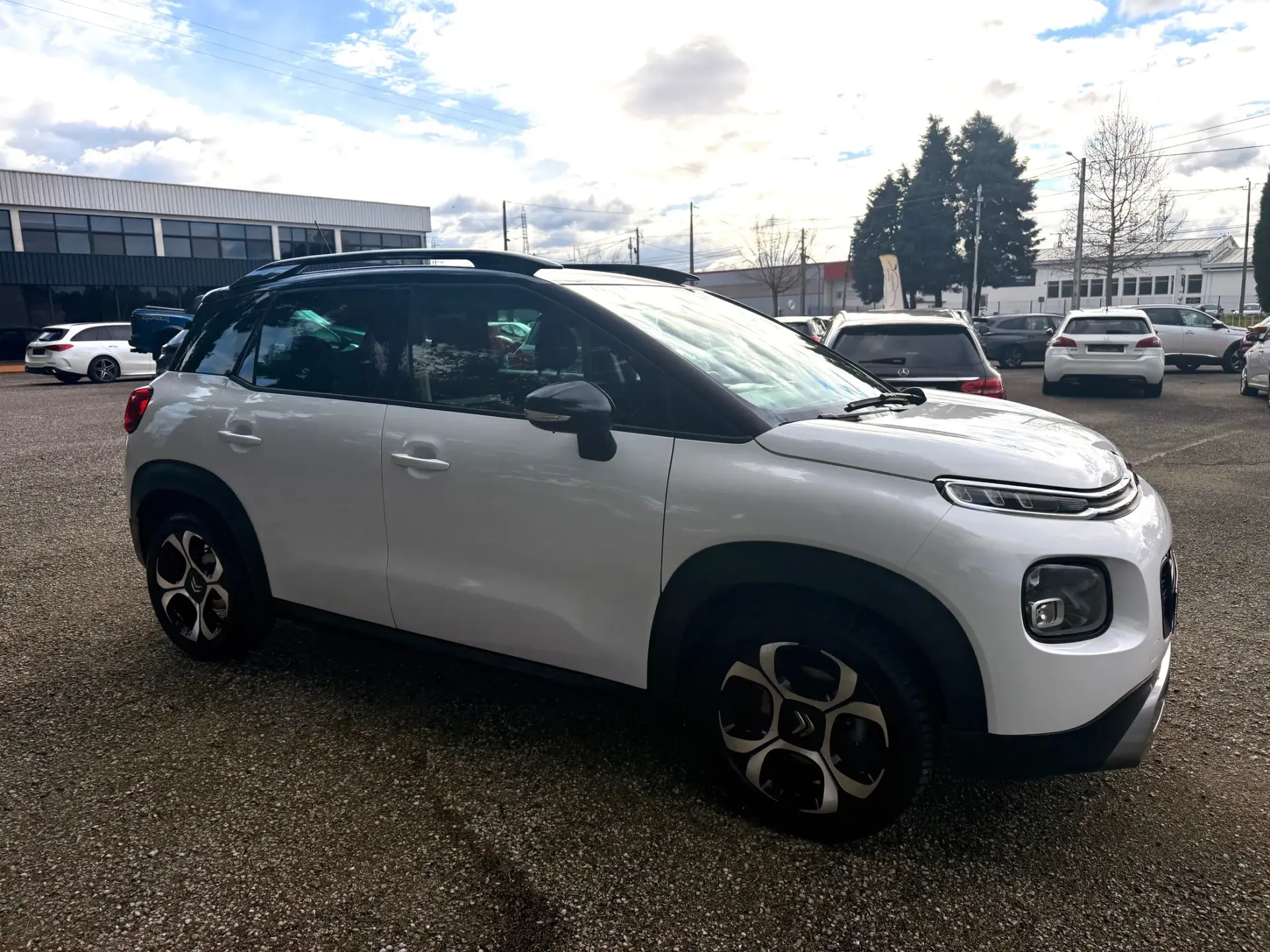 Citroën C3 Aircross 1.2 PureTech Shine 6
