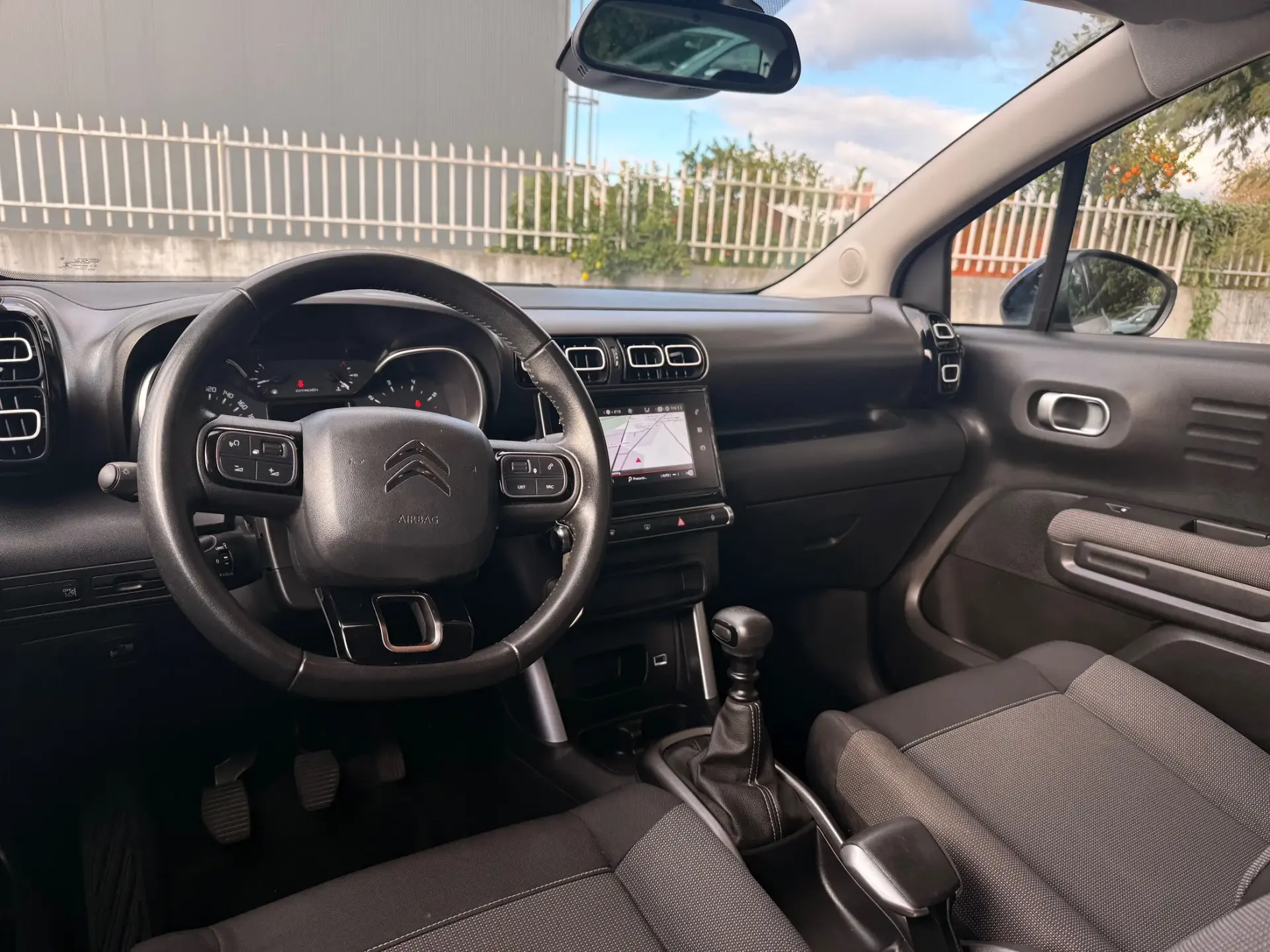 Citroën C3 Aircross 1.2 PureTech Shine 19