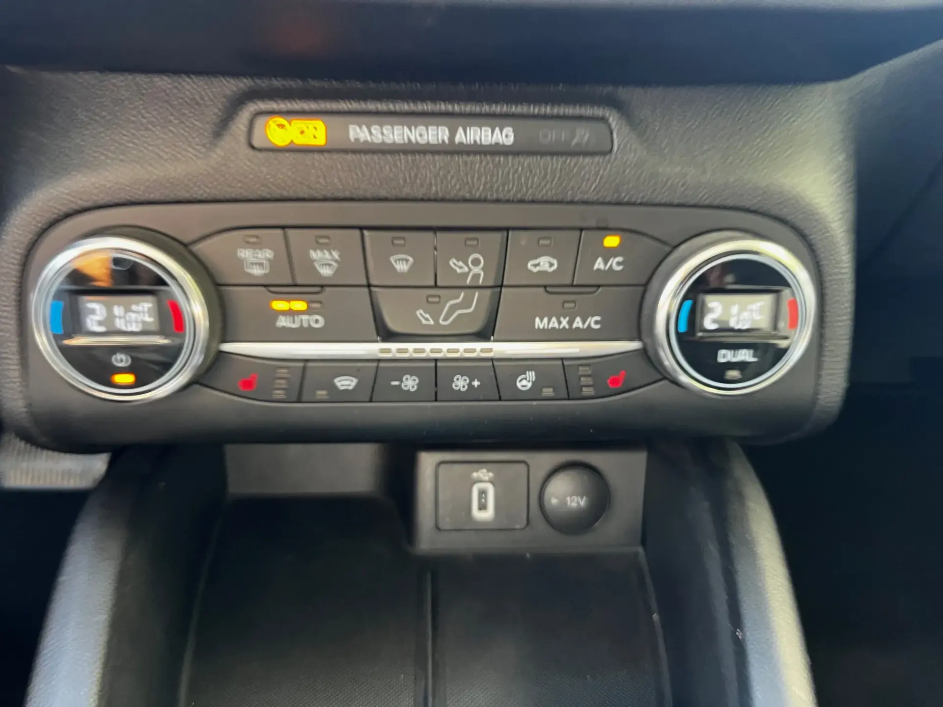 Ford Focus SW 1.5 TDCi EcoBlue Active X Aut. 27