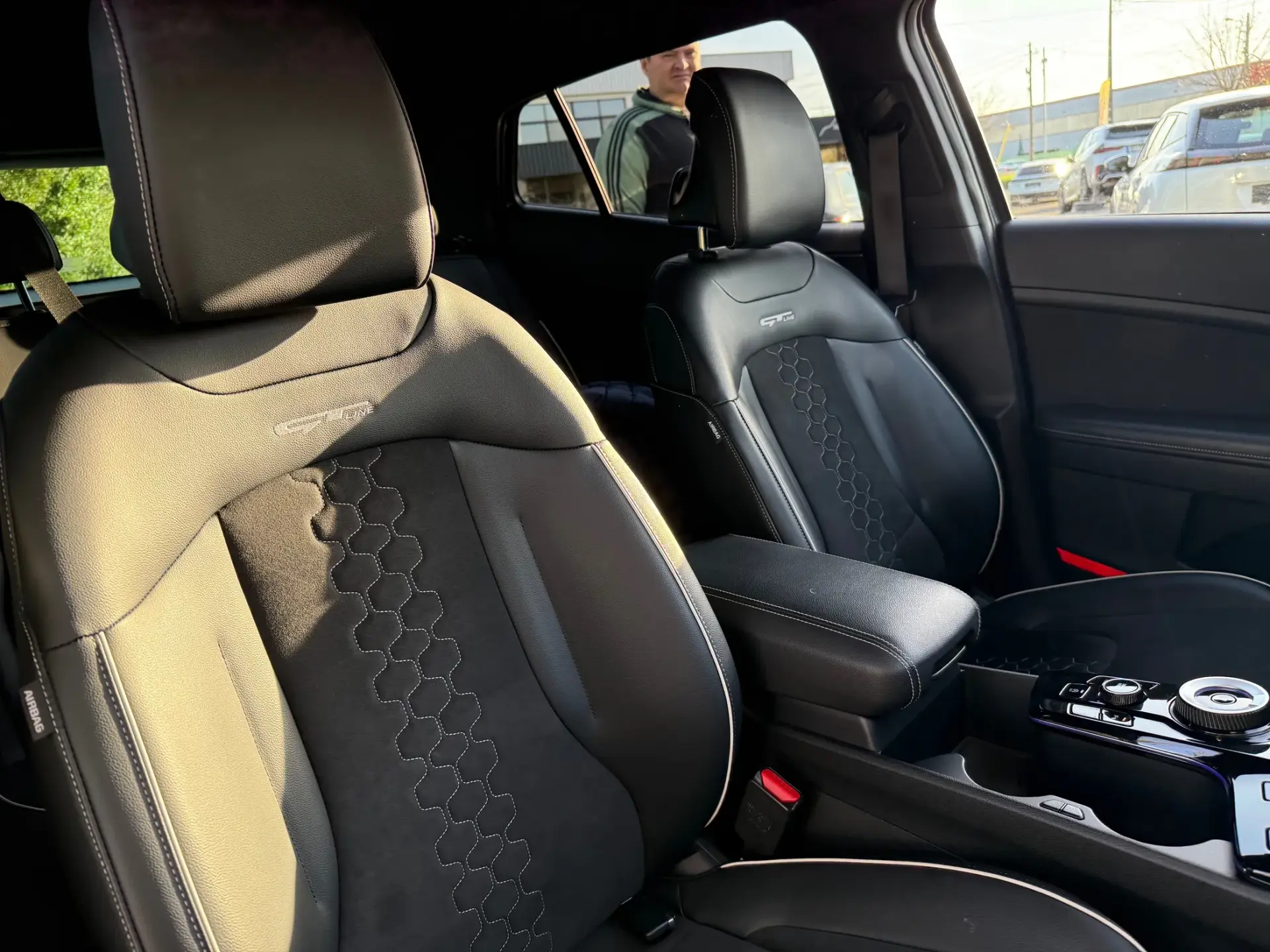 Kia Sportage 1.6 T-GDi GT-Line 7DCT 10