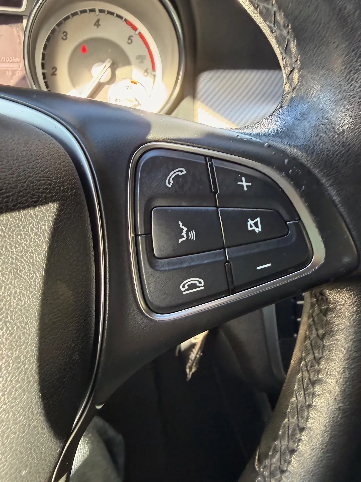 Mercedes-Benz GLA 180 d SENSATION 19