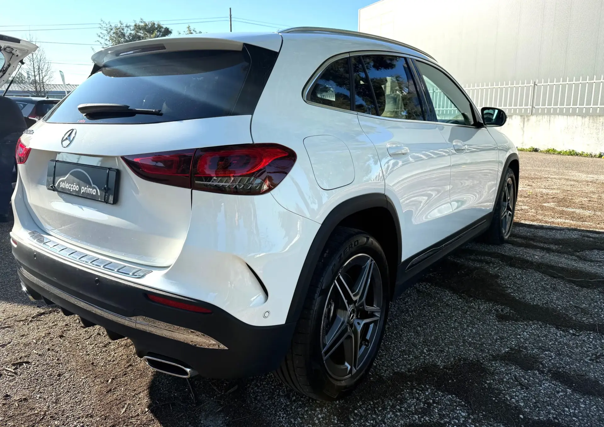 Mercedes-Benz GLA 250 e AMG Line 5