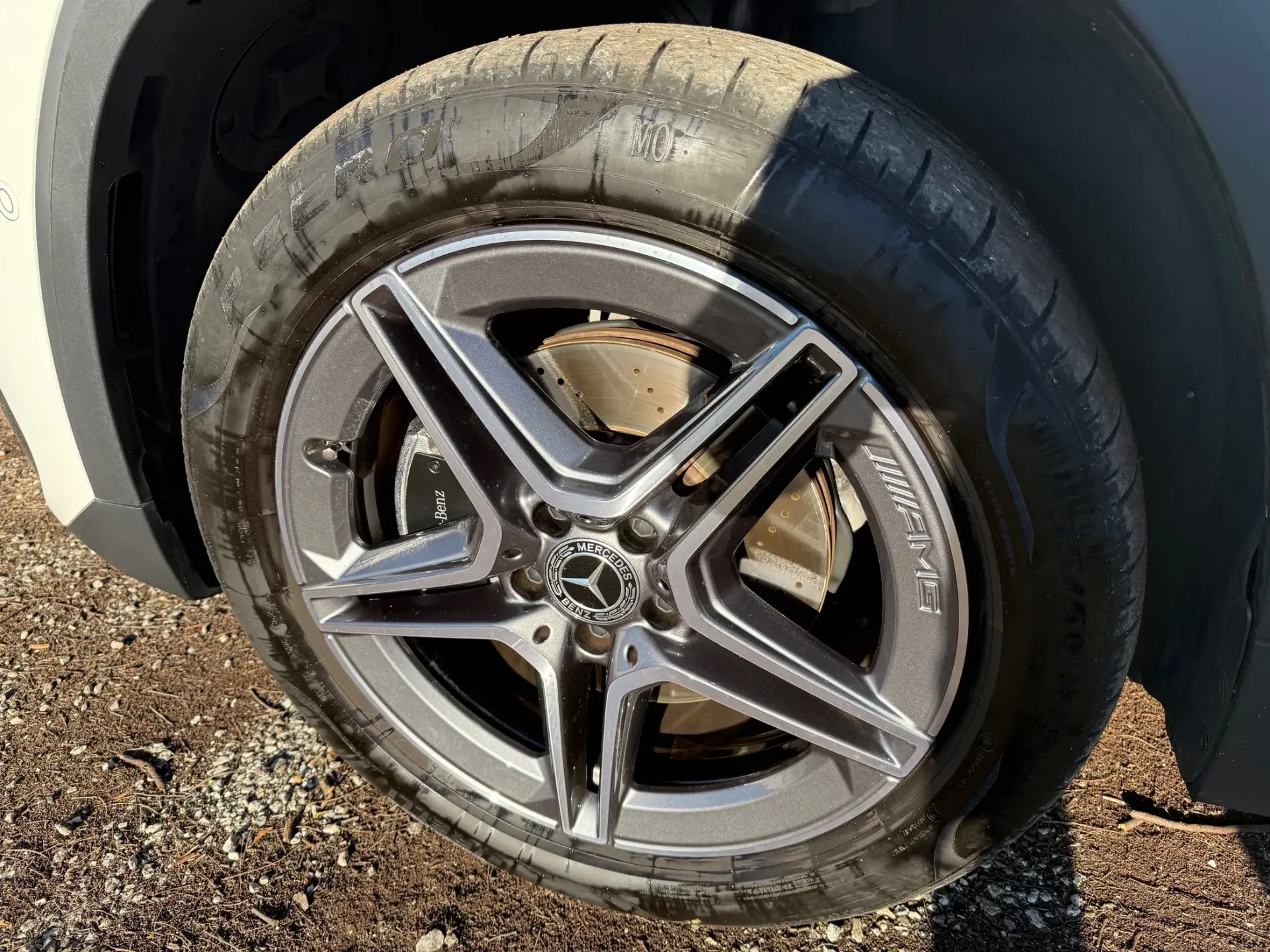 Mercedes-Benz GLA 250 e AMG Line 24