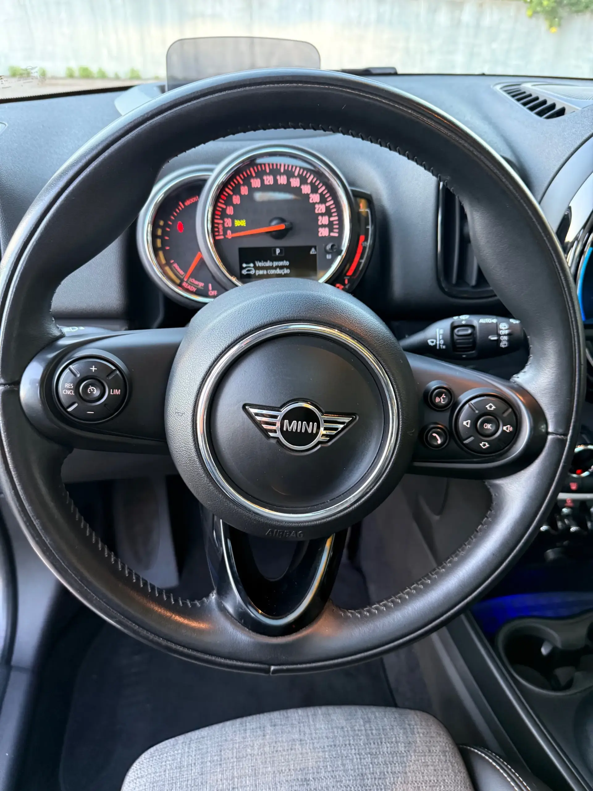 MINI Countryman COOPER SE ALL4 AUTO TECTO 17