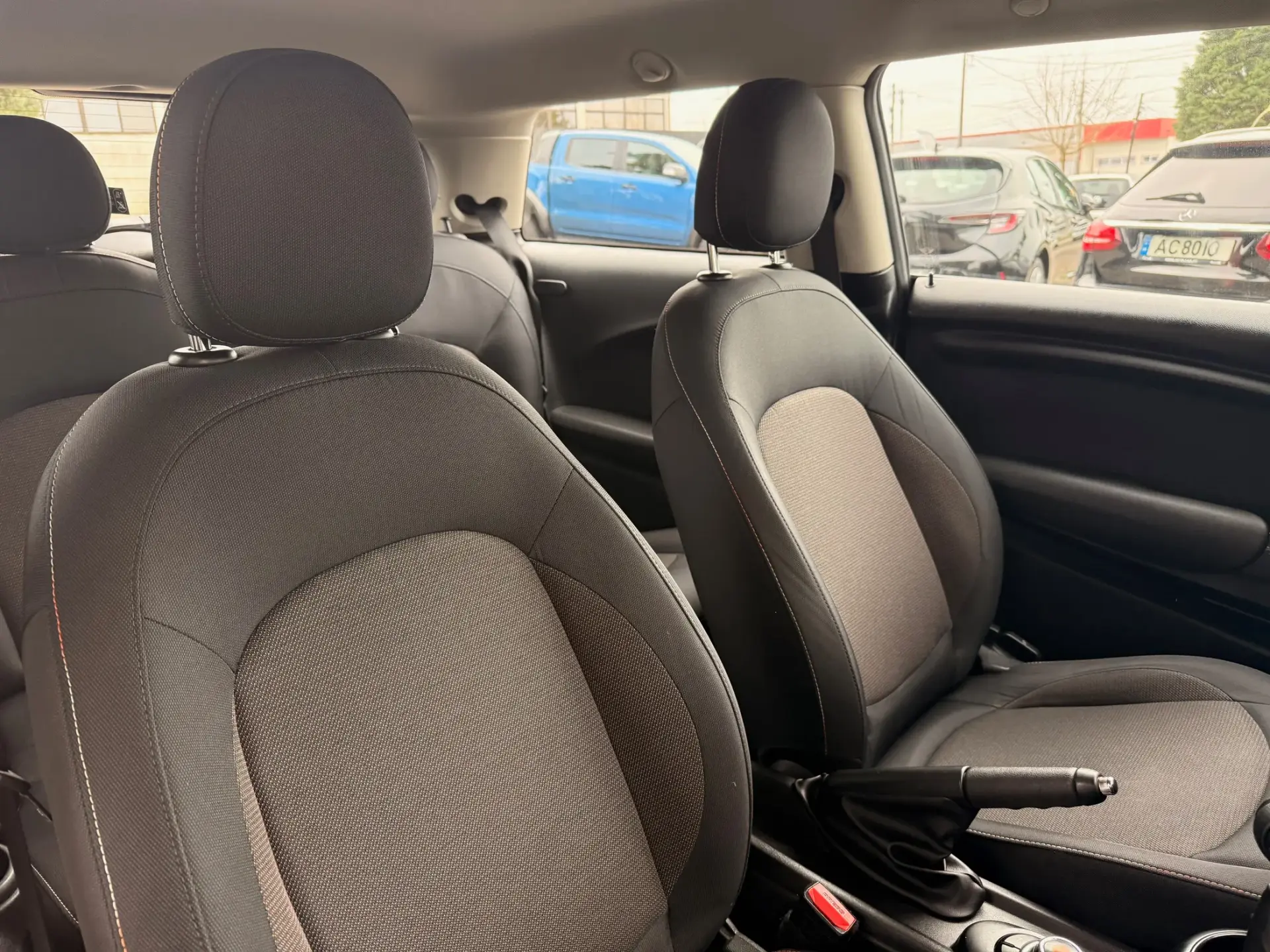 MINI 3 Portas One D 11