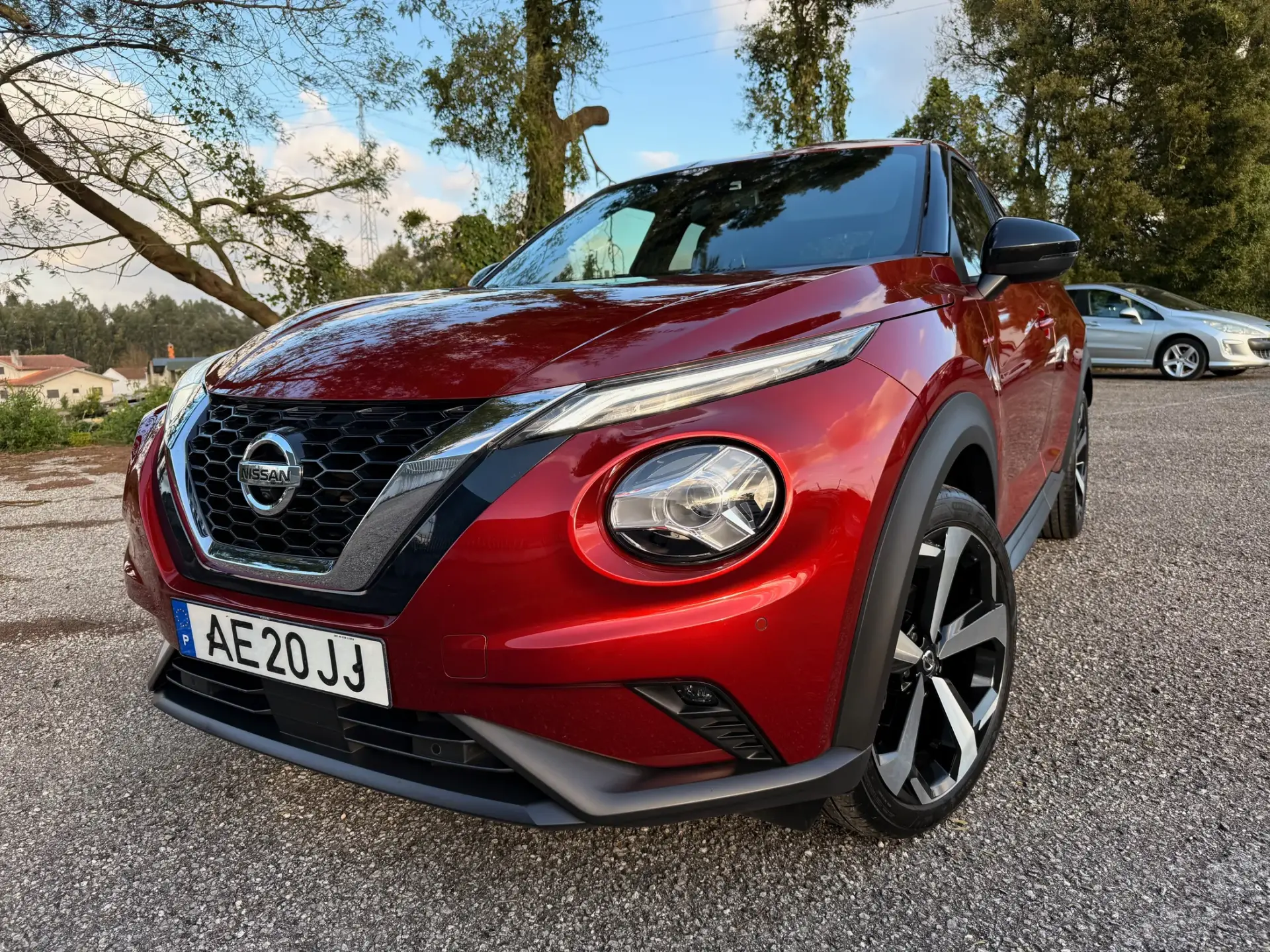 Nissan Juke 1.0 DIG-T Tekna DCT 2