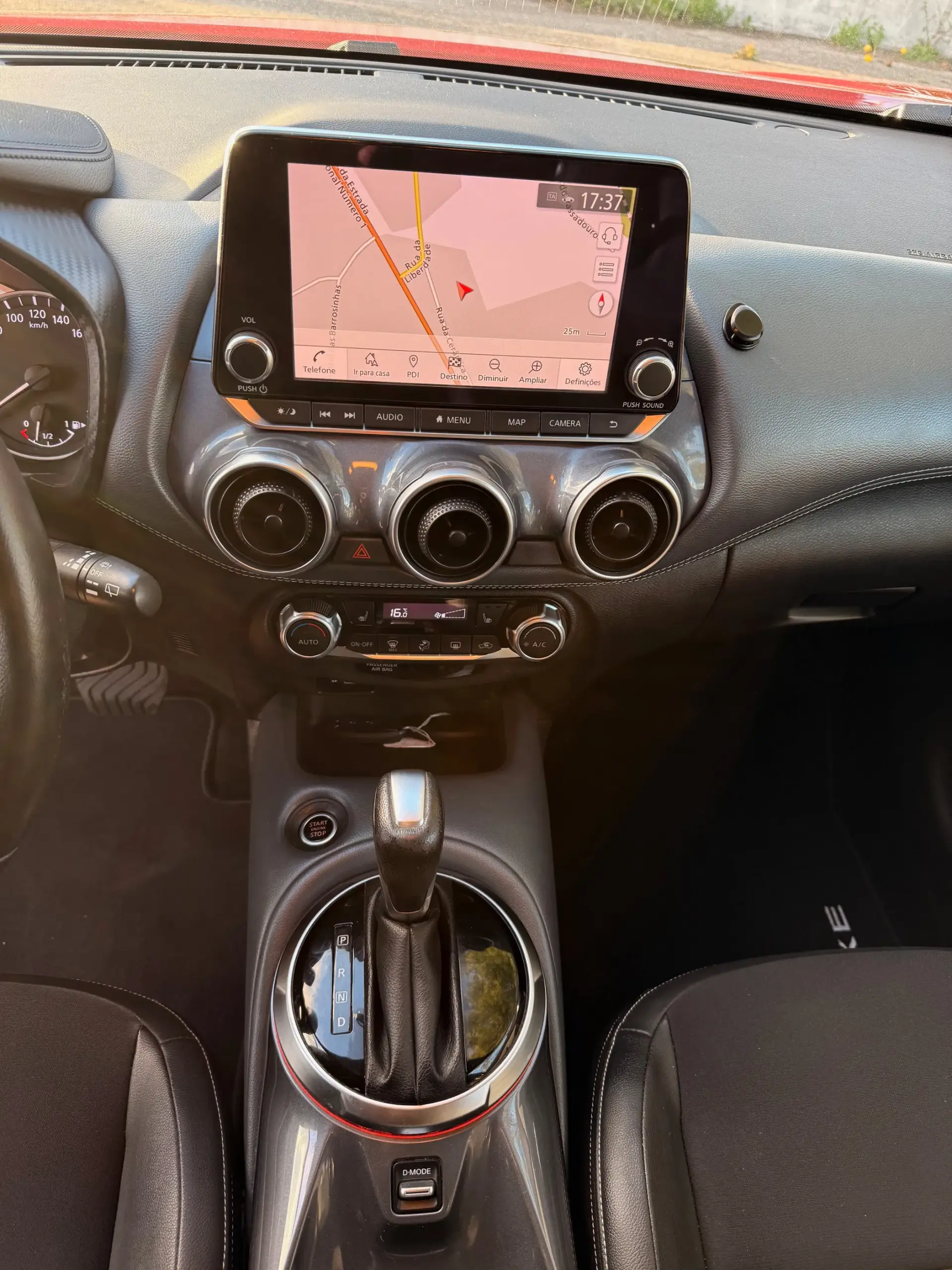 Nissan Juke 1.0 DIG-T Tekna DCT 21