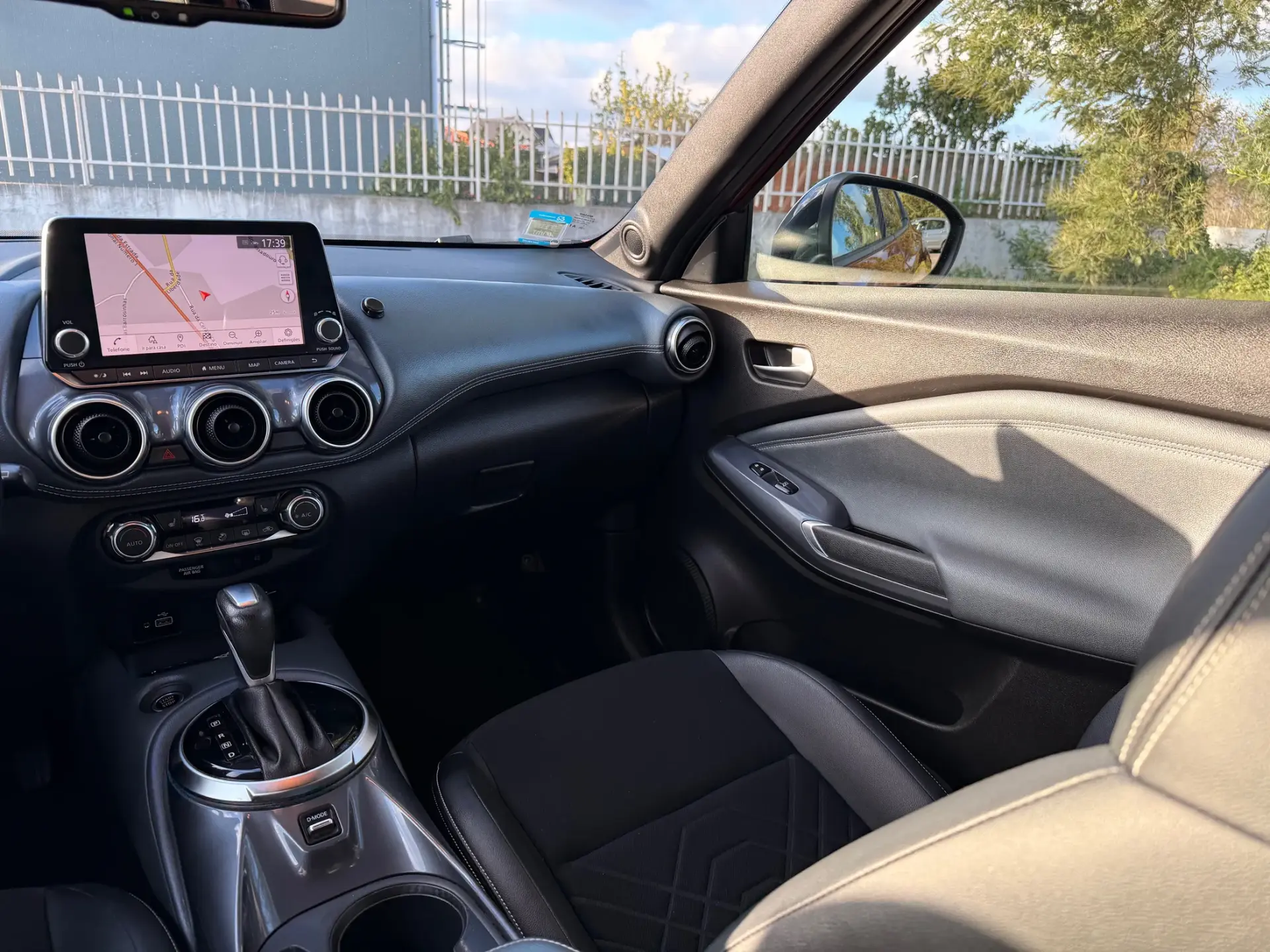 Nissan Juke 1.0 DIG-T Tekna DCT 34