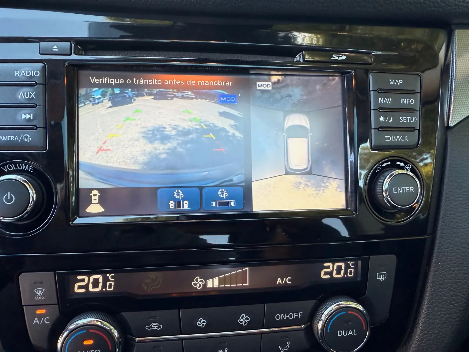 Nissan Qashqai 1.6 dCi Tekna Premium 19