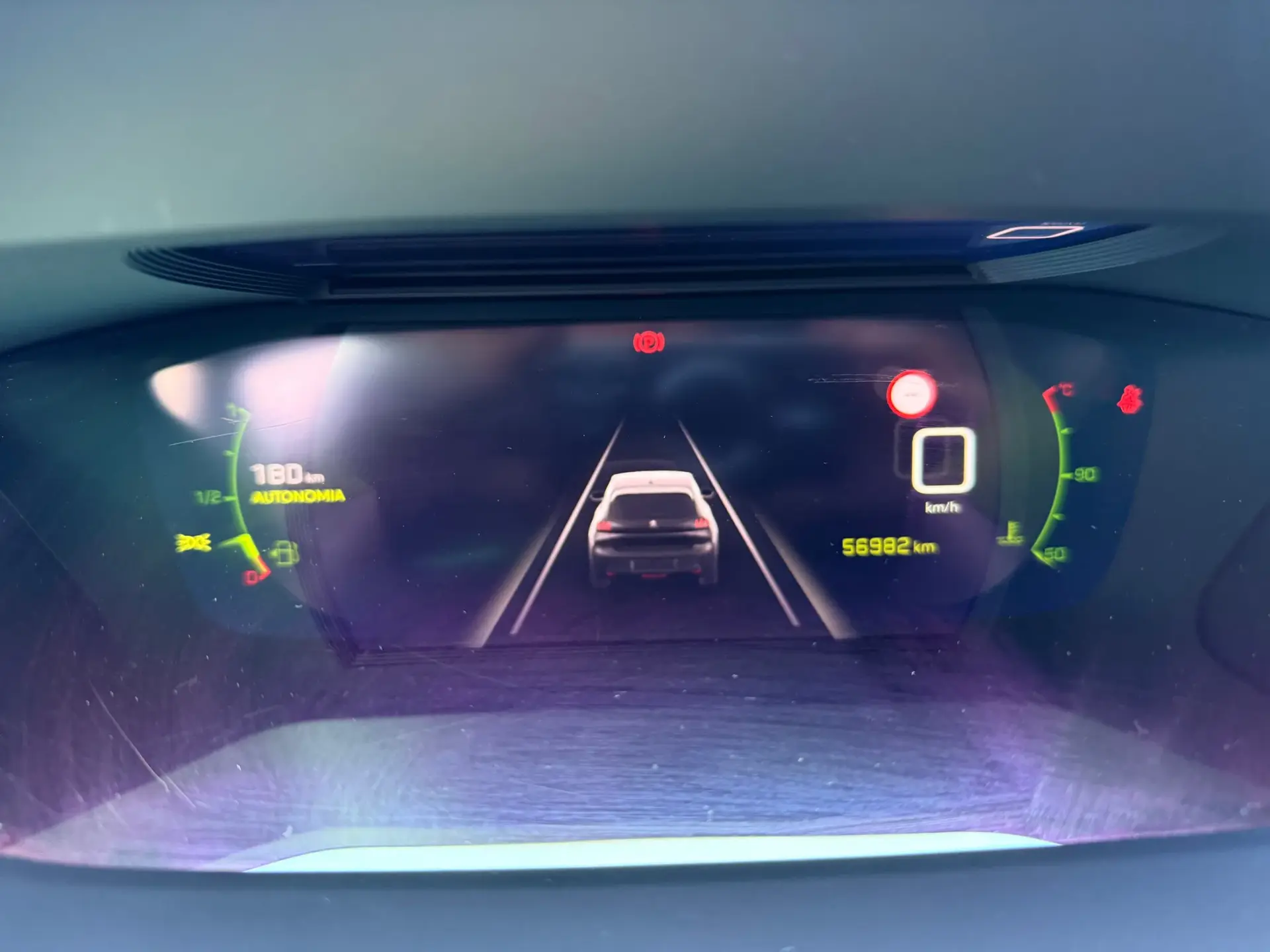 Peugeot 208 1.2 PureTech Allure Pack 18