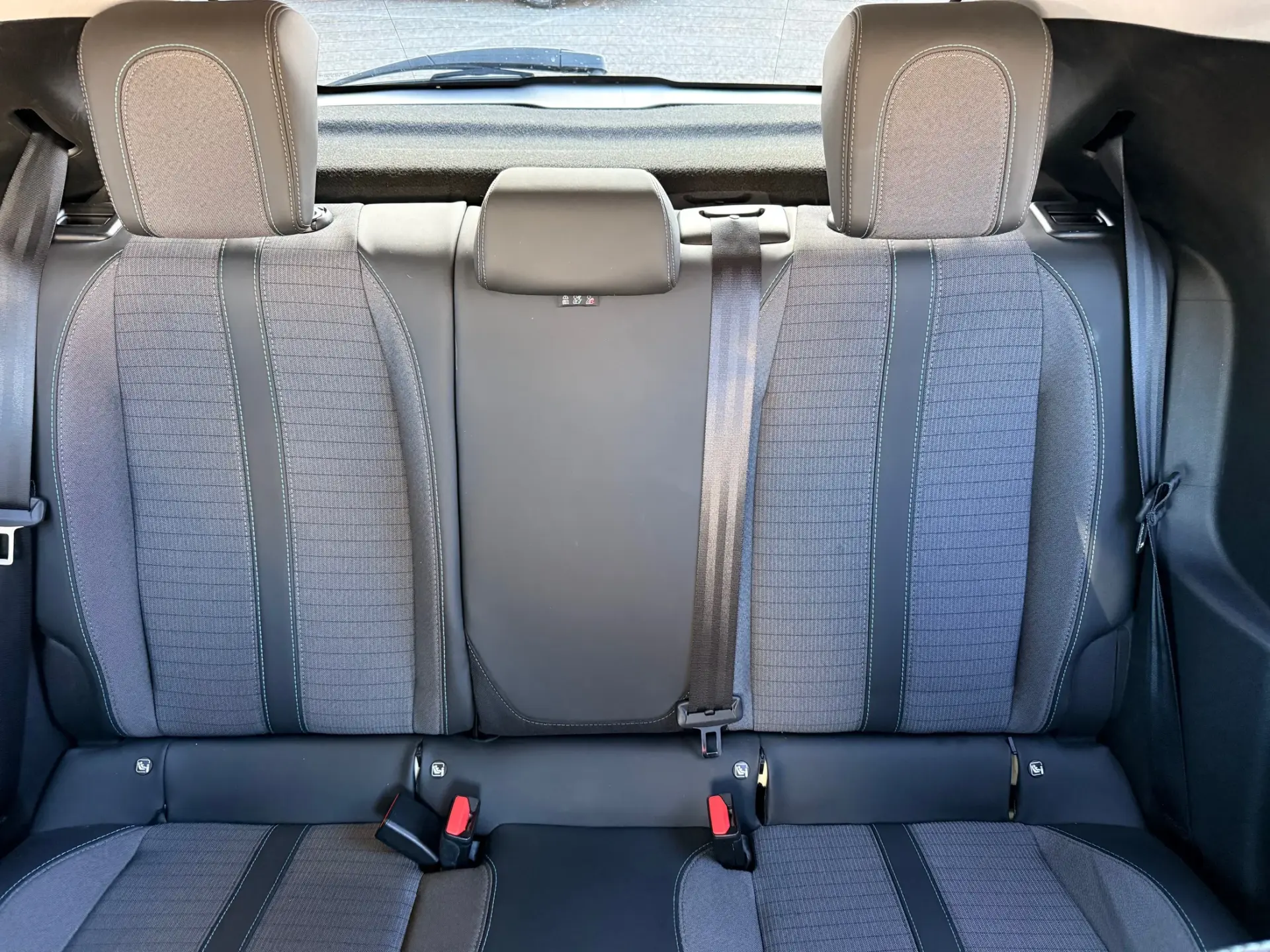 Peugeot 208 1.2 PureTech Allure Pack 28