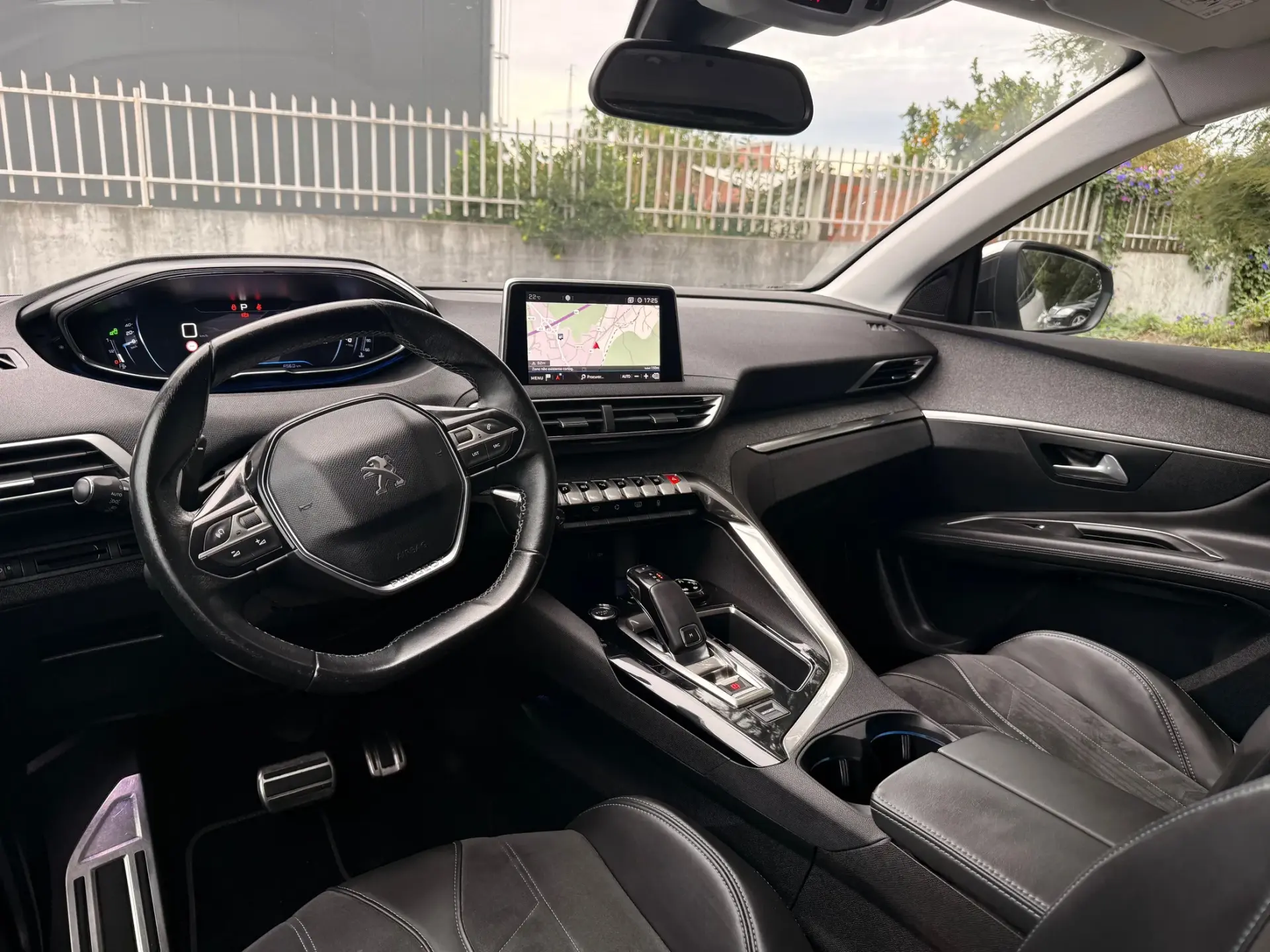 Peugeot 3008 1.6 BlueHDi Crossway EAT6 28