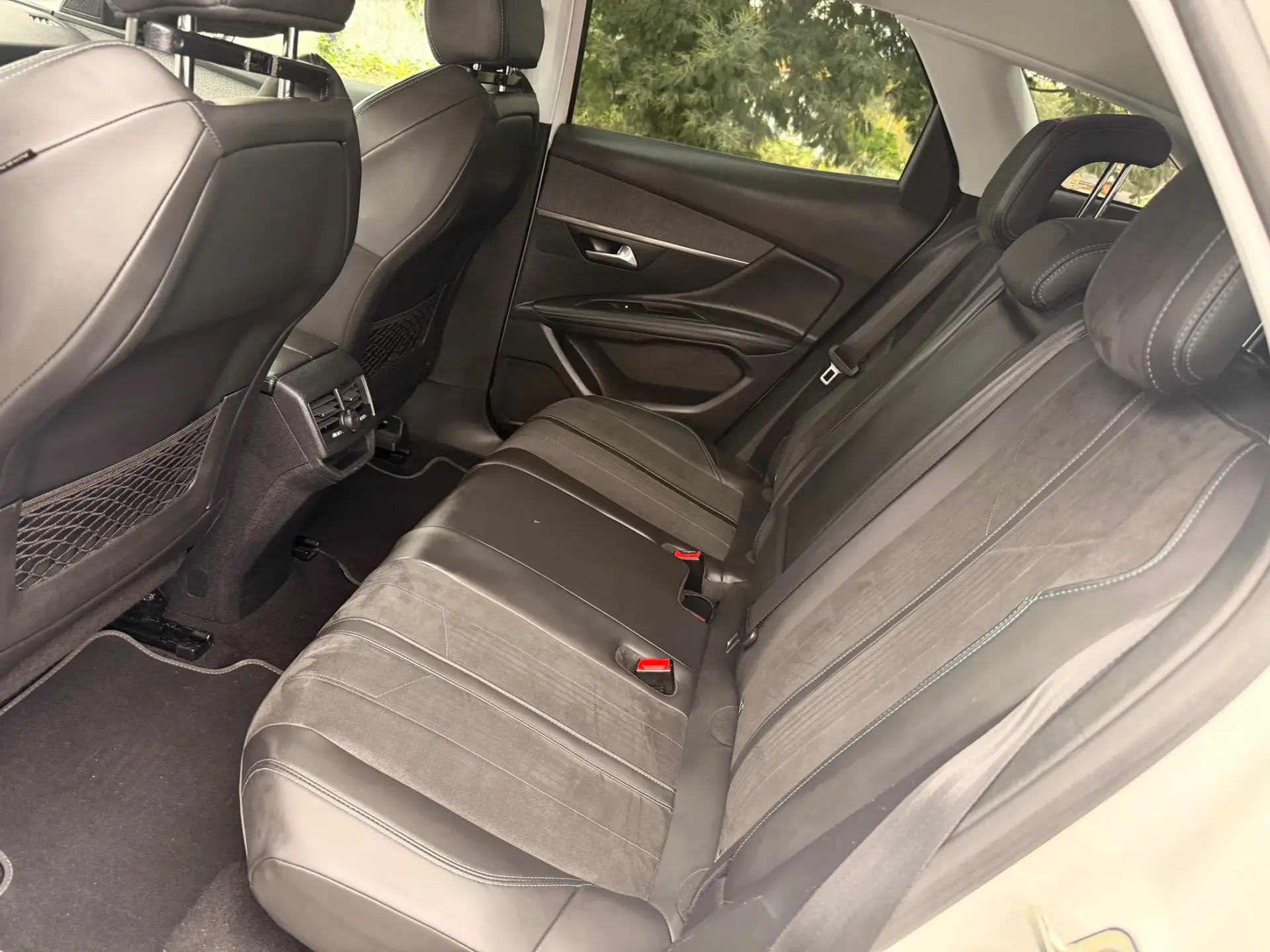 Peugeot 3008 1.6 BlueHDi Crossway EAT6 31