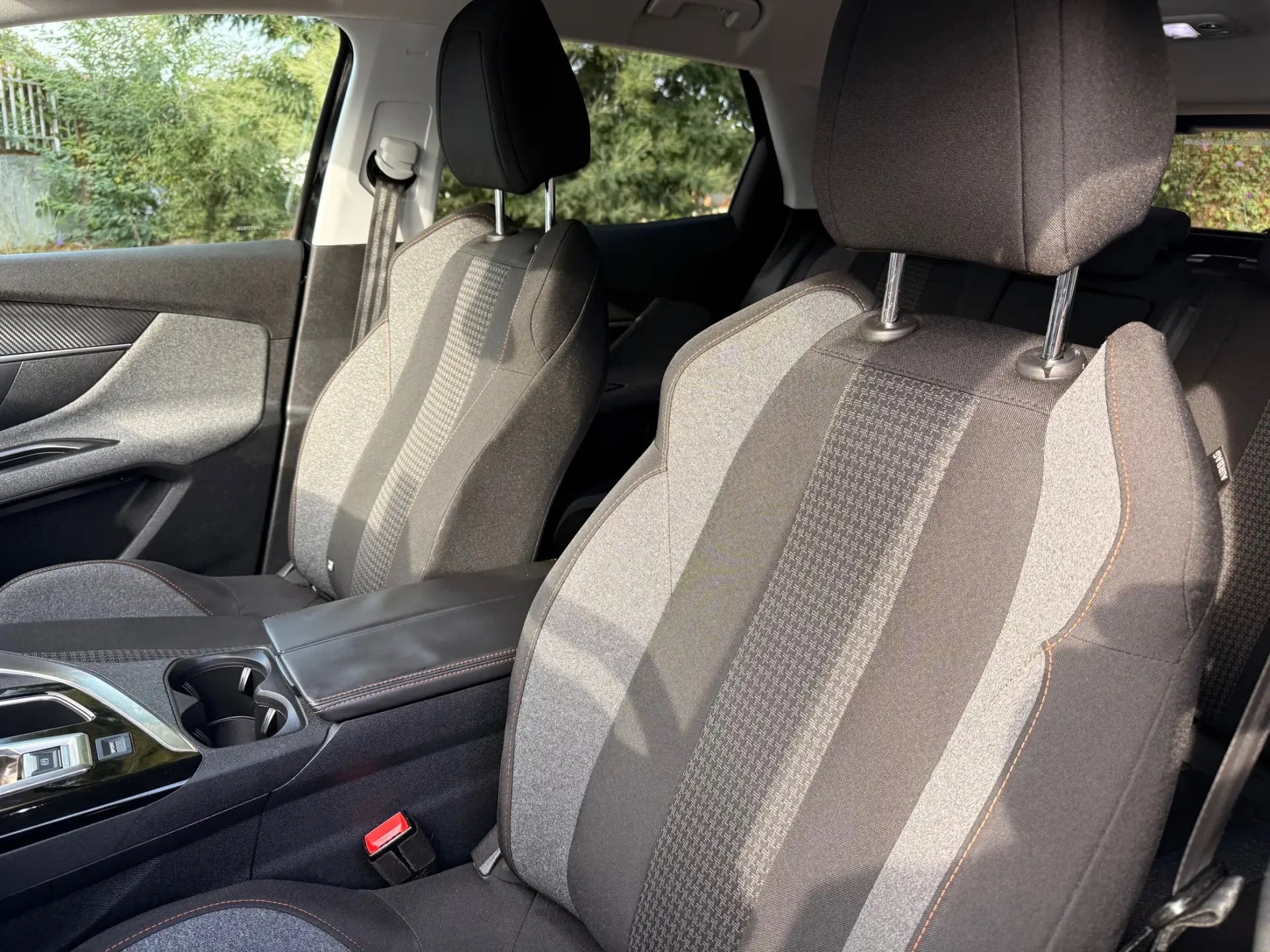 Peugeot 3008 1.6 BlueHDi Allure EAT6 17