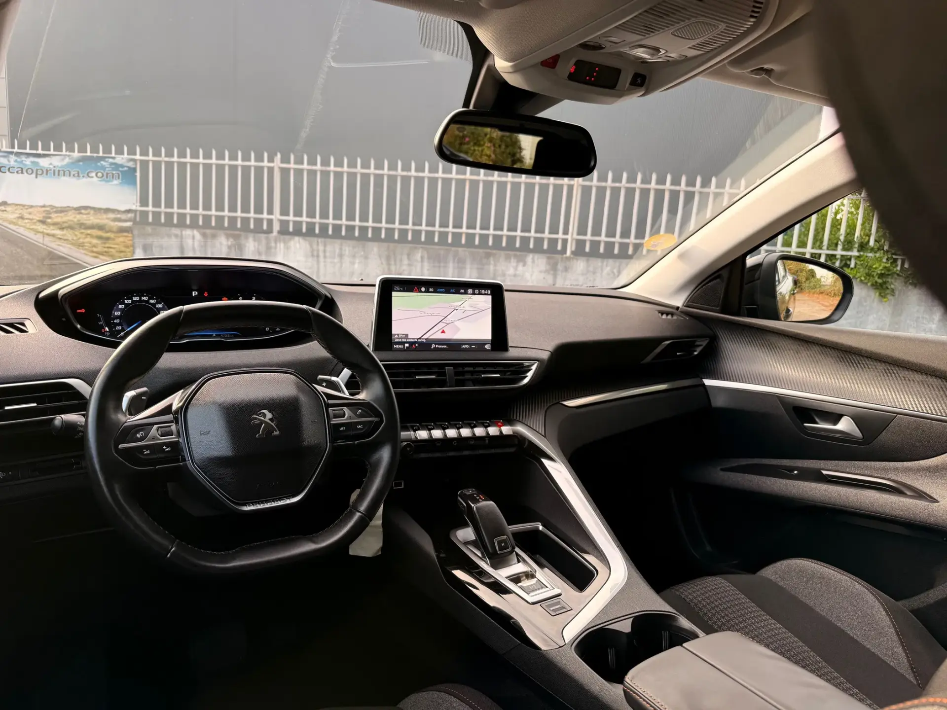 Peugeot 3008 1.6 BlueHDi Allure EAT6 27