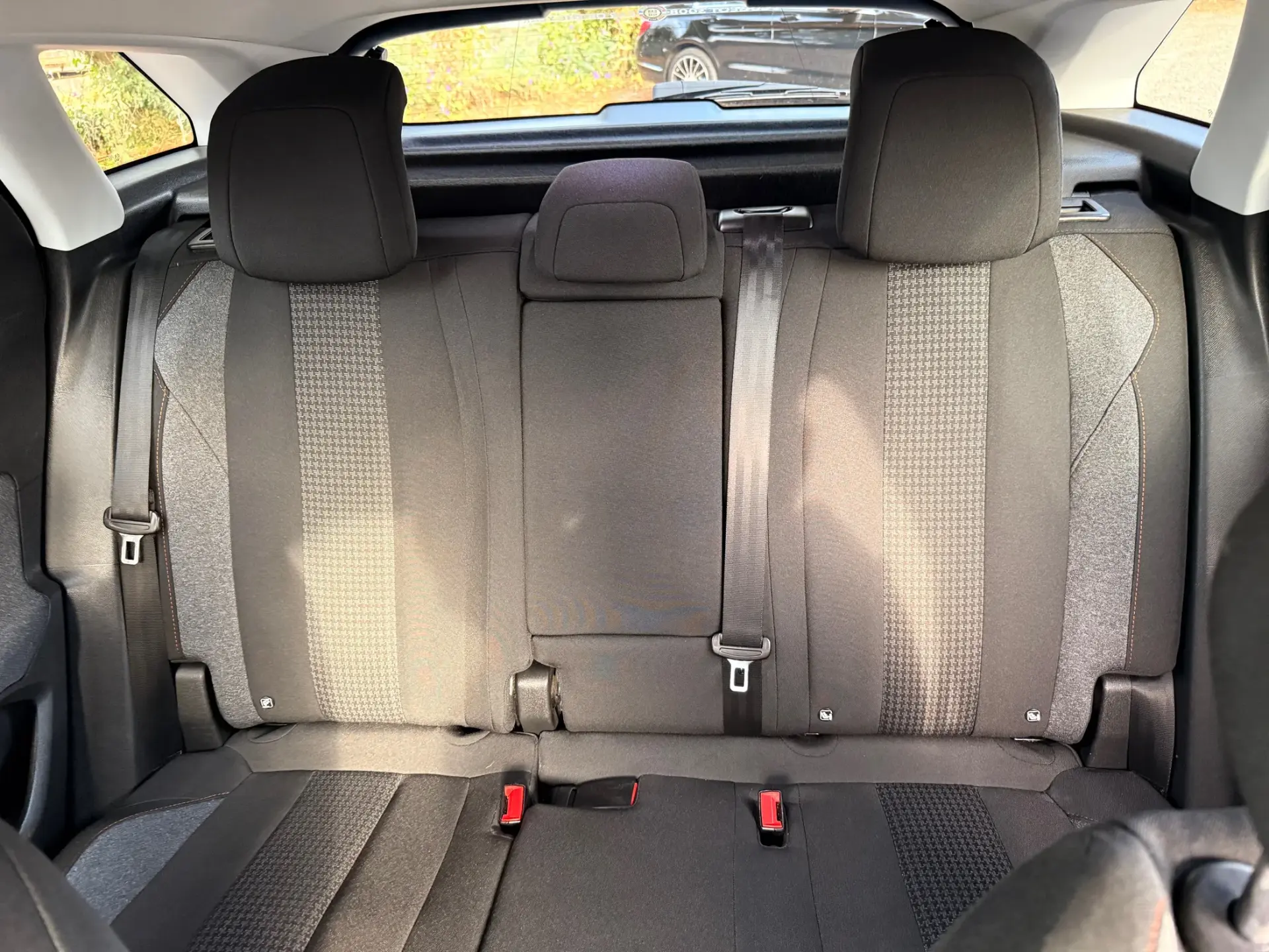 Peugeot 3008 1.6 BlueHDi Allure EAT6 30