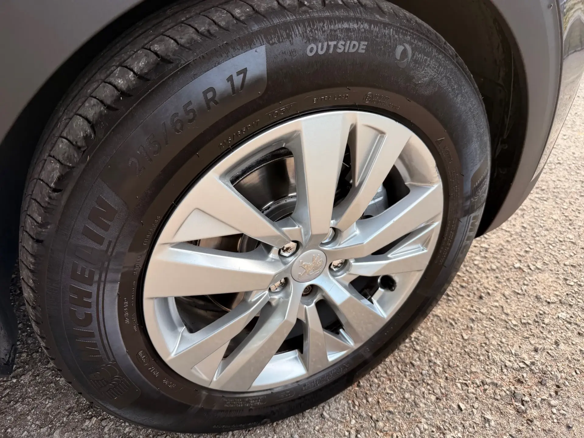 Peugeot 3008 1.6 BlueHDi Allure EAT6 34