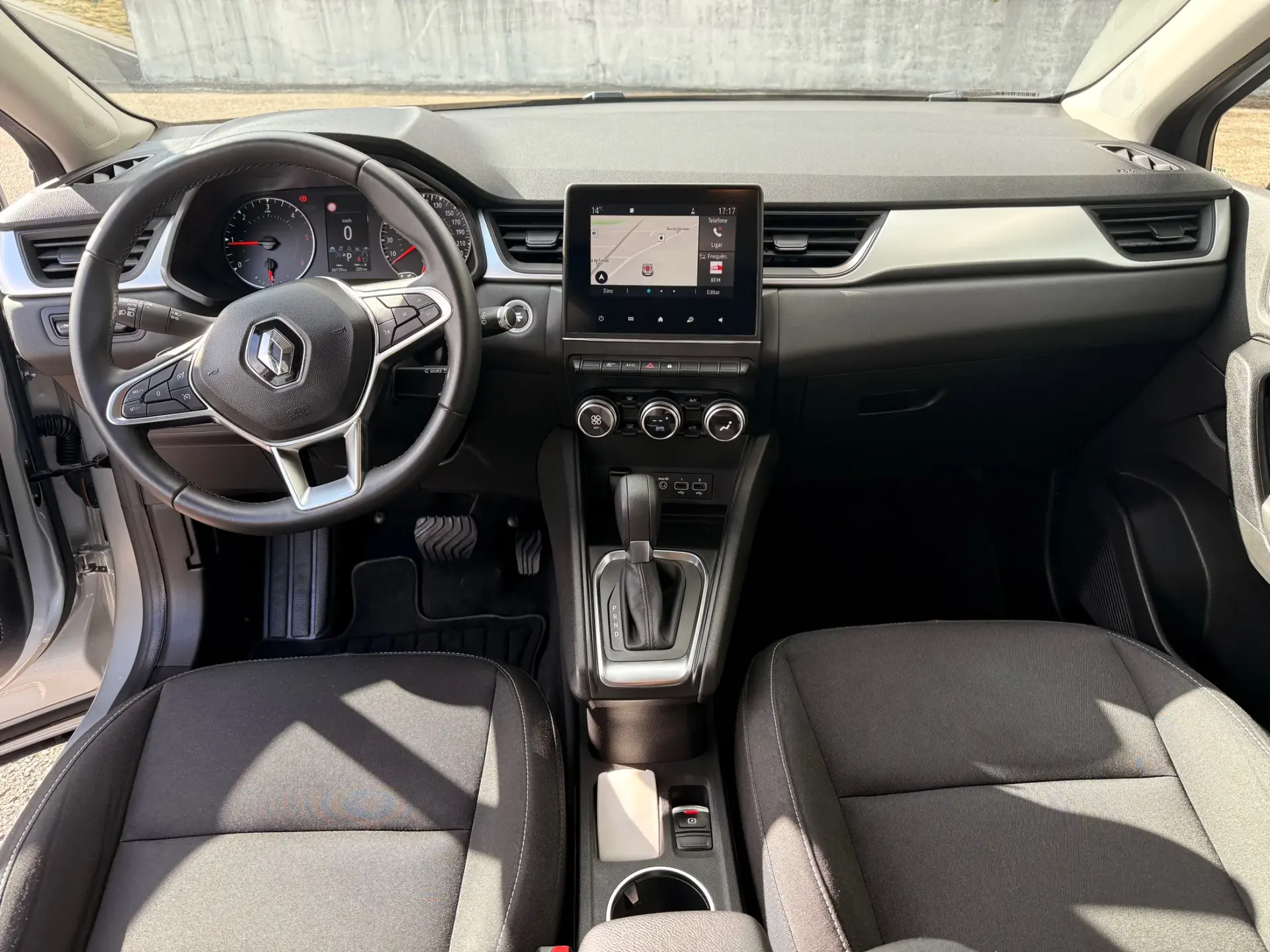 Renault Captur 1.5 dCi Exclusive EDC 23