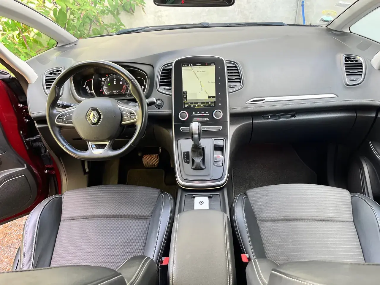 Renault Grand Scénic 1.5 dCi Intens EDC SS 15