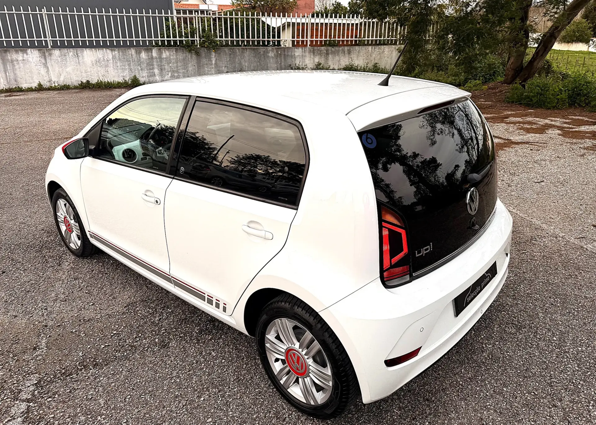 Volkswagen Up! 1.0 Move Up! Beats 9
