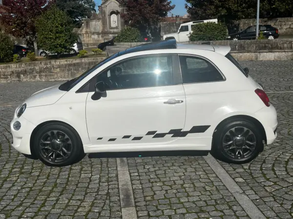 Fiat 500 1.0 Hybrid Sport Connect 8