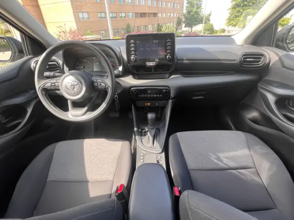 Toyota Yaris 1.5 HDF Comfort 16