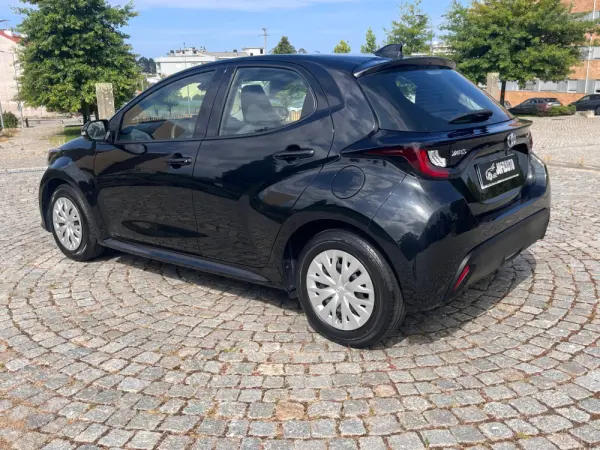 Toyota Yaris 1.5 HDF Comfort 3