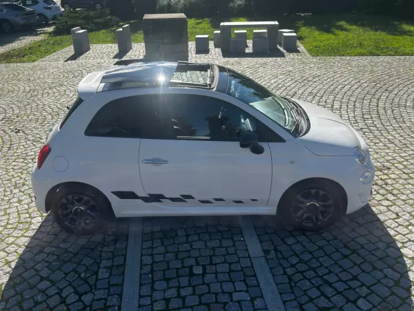 Fiat 500 1.0 Hybrid Sport Connect 12