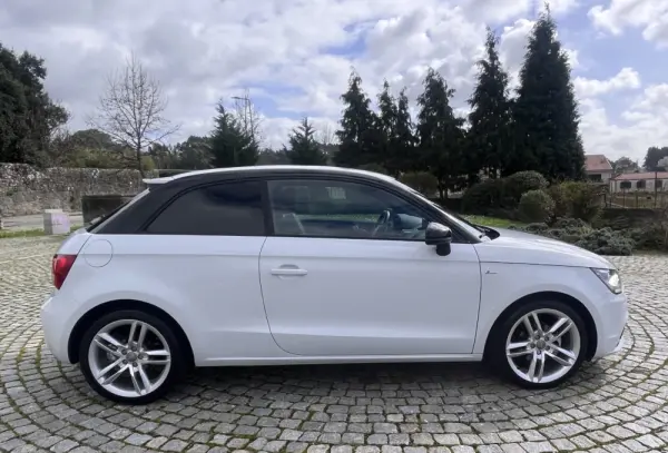 Audi A1 1.6 TDI S-line 9