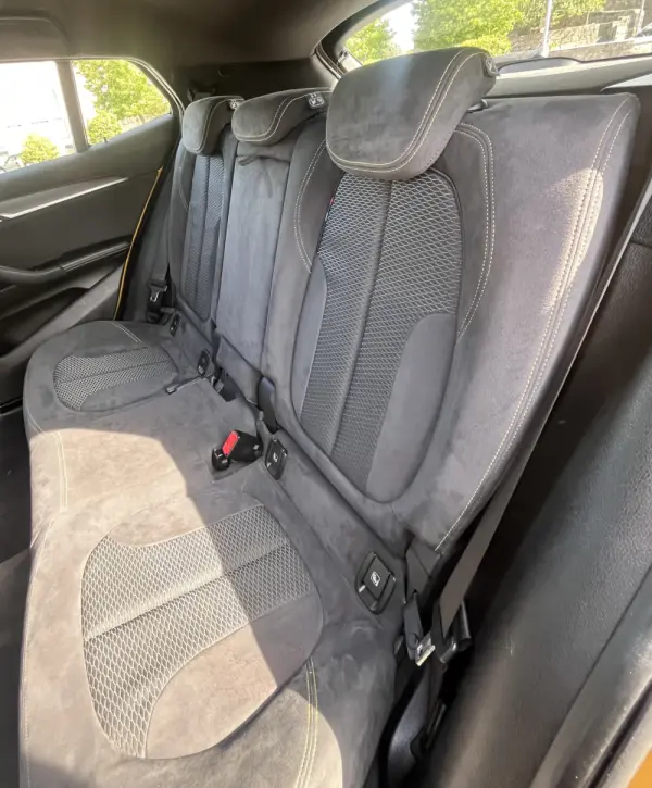 BMW X2 sDrive 18i Pack M 15