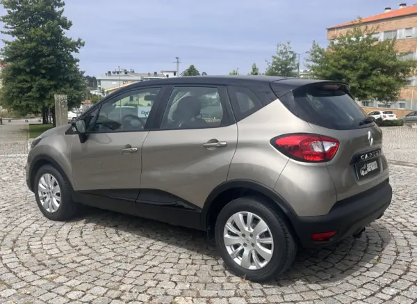 Renault Captur 0.9 TCe 5