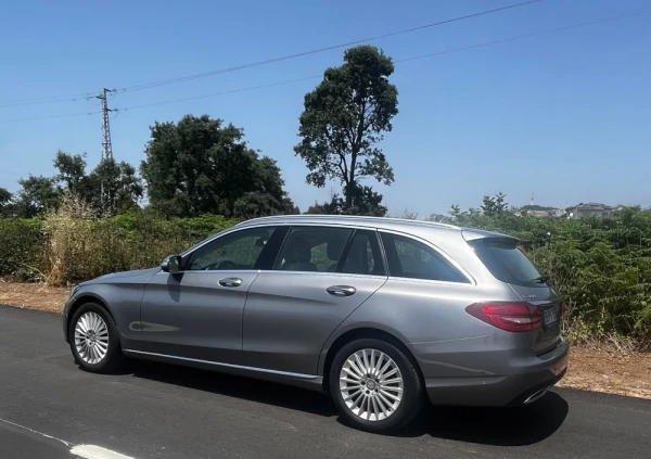 Mercedes-Benz C 300 BLUETEC HYBRID 3