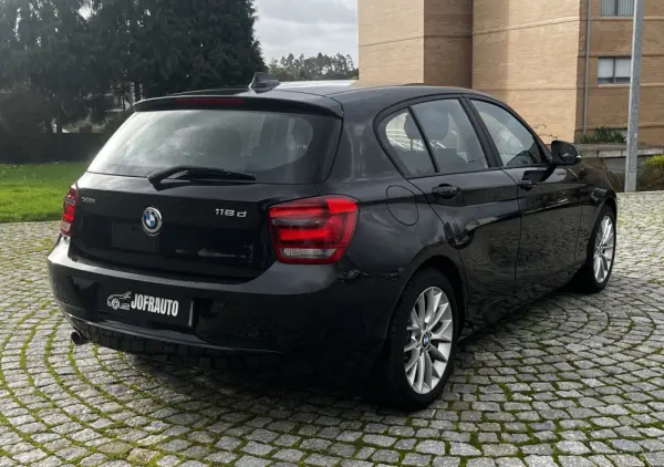BMW 118 d xDrive 5