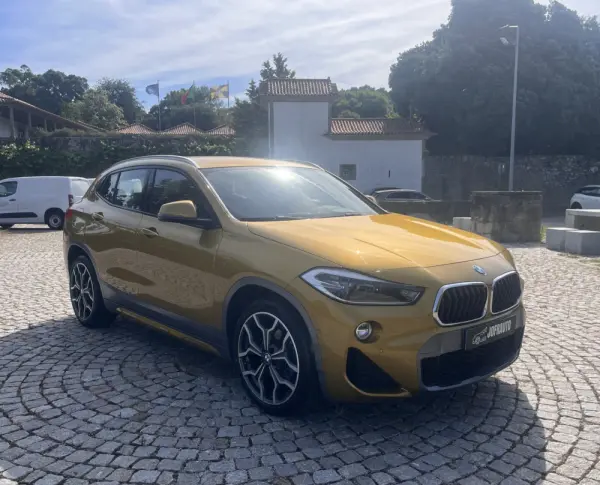 BMW X2 sDrive 18i Pack M 7