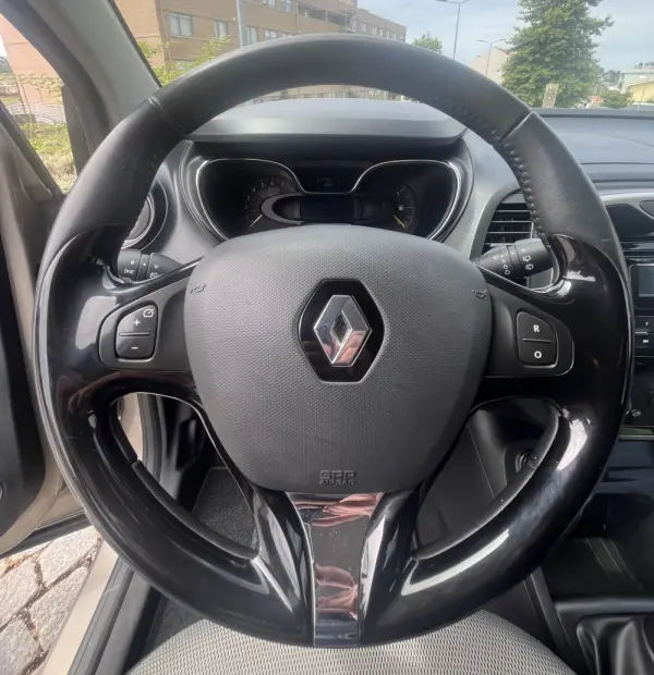 Renault Captur 0.9 TCe 16