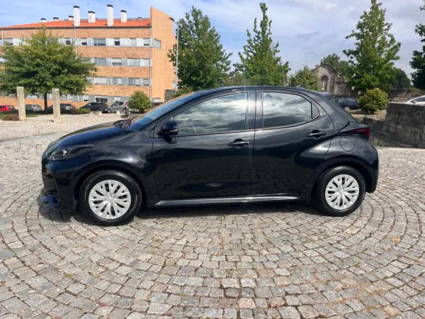 Toyota Yaris 1.5 HDF Comfort 2
